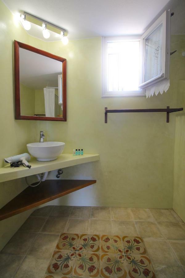 Villa With View Of Agios Ioannis And Pool With Jacuzzi Εξωτερικό φωτογραφία